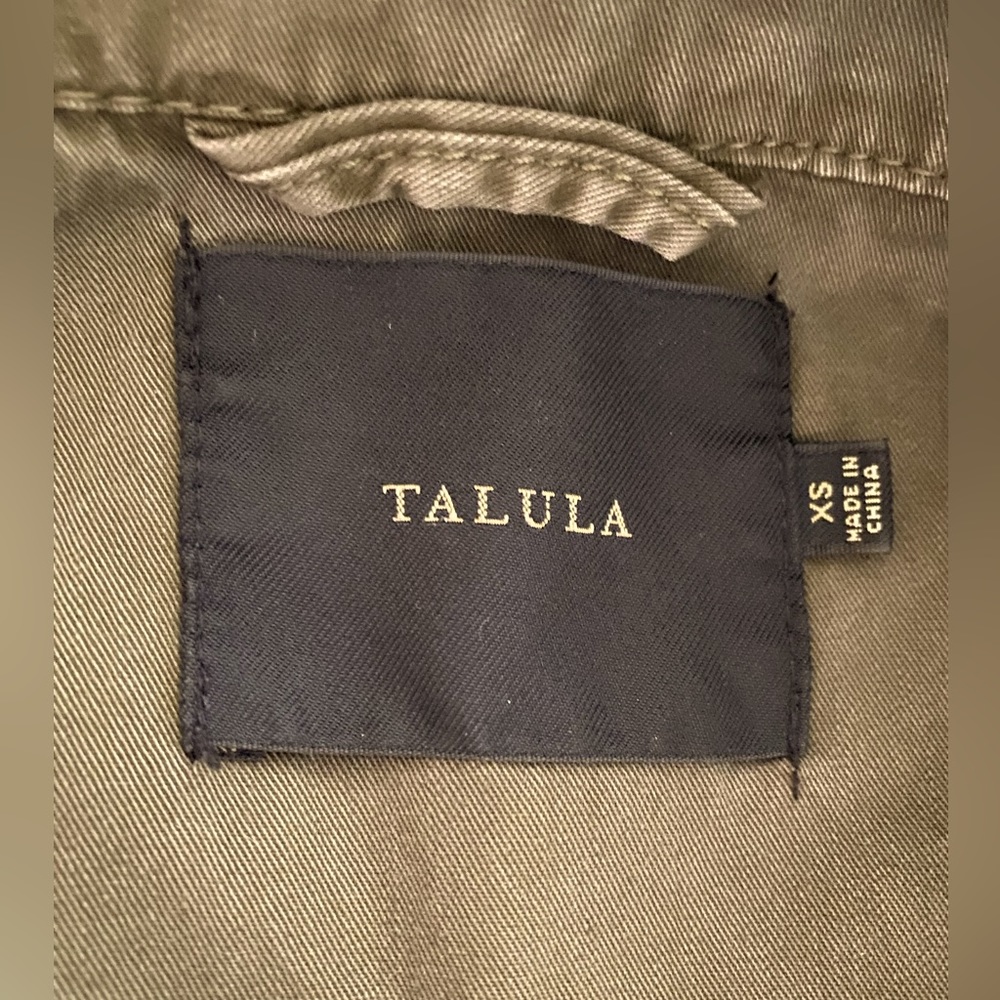 Jacket - Picture 3 of 5